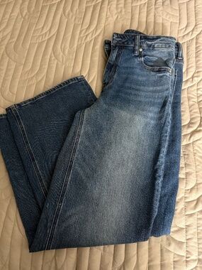 New relaxed straight leg Quince Jean